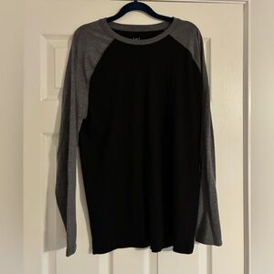 George Men's Long Sleeve Black and Gray Tee